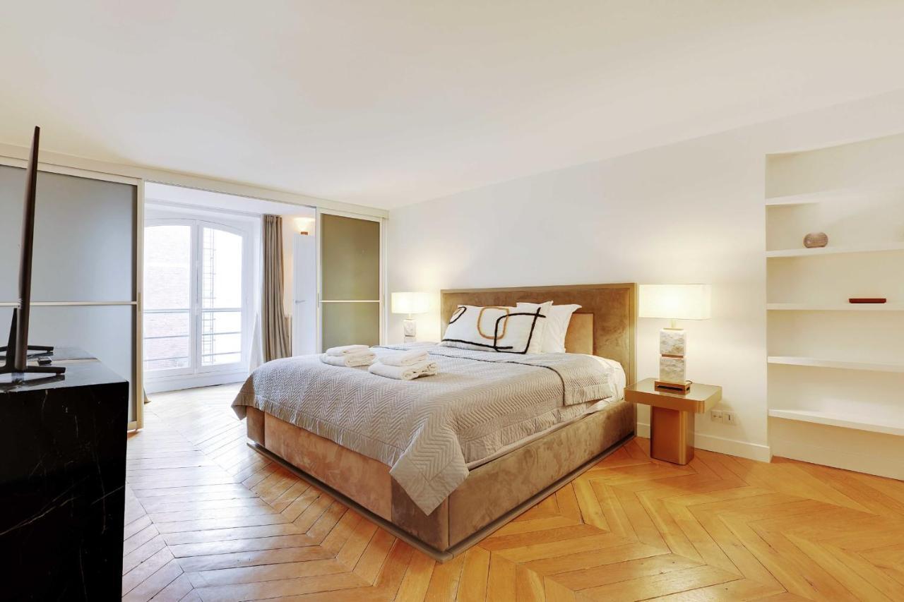 Elegant Apartment - 2Bd-6P - Avenue Montaigne Paryż Zewnętrze zdjęcie